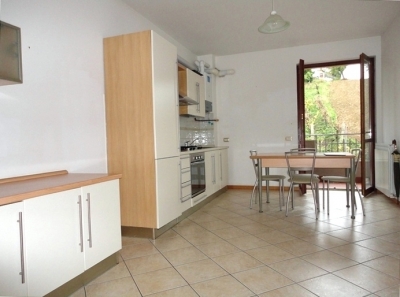 01-1304161831074-cover.jpg
